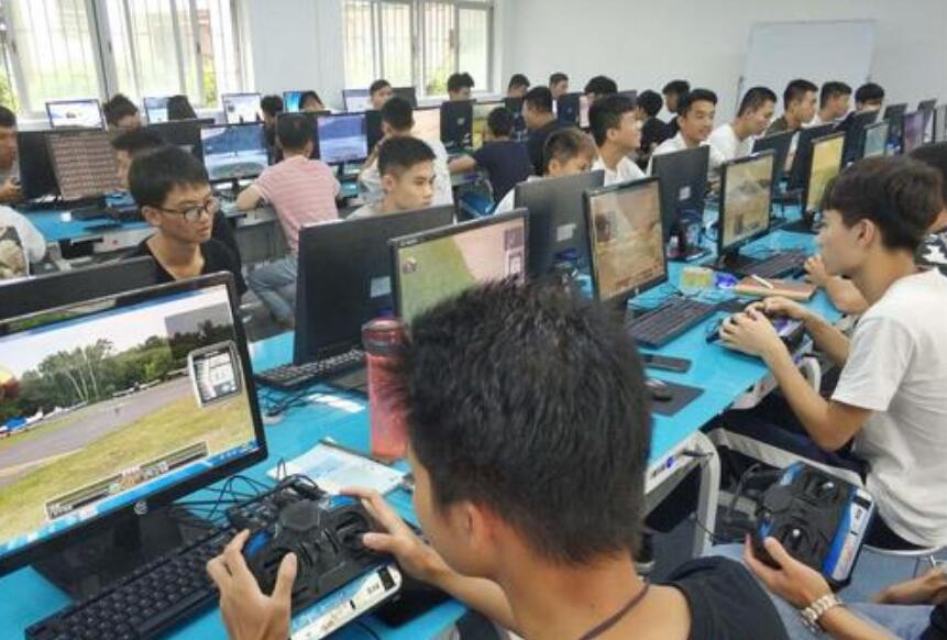 無人機應用與維修專業(yè)
