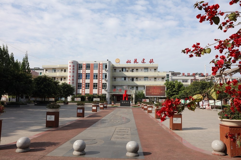 四川省雙流建設(shè)職業(yè)技術(shù)學(xué)校宿舍環(huán)境、寢室環(huán)境