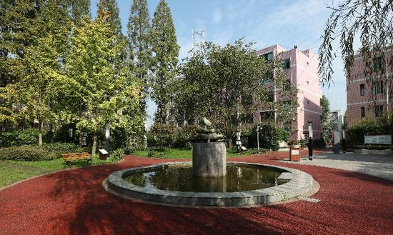 四川省雙流建設(shè)職業(yè)技術(shù)學(xué)校宿舍環(huán)境、寢室環(huán)境