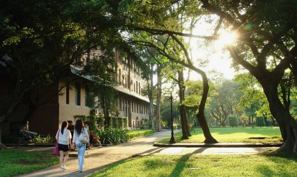 重慶市黔江區(qū)民族職業(yè)教育中心招生對象、招生要求