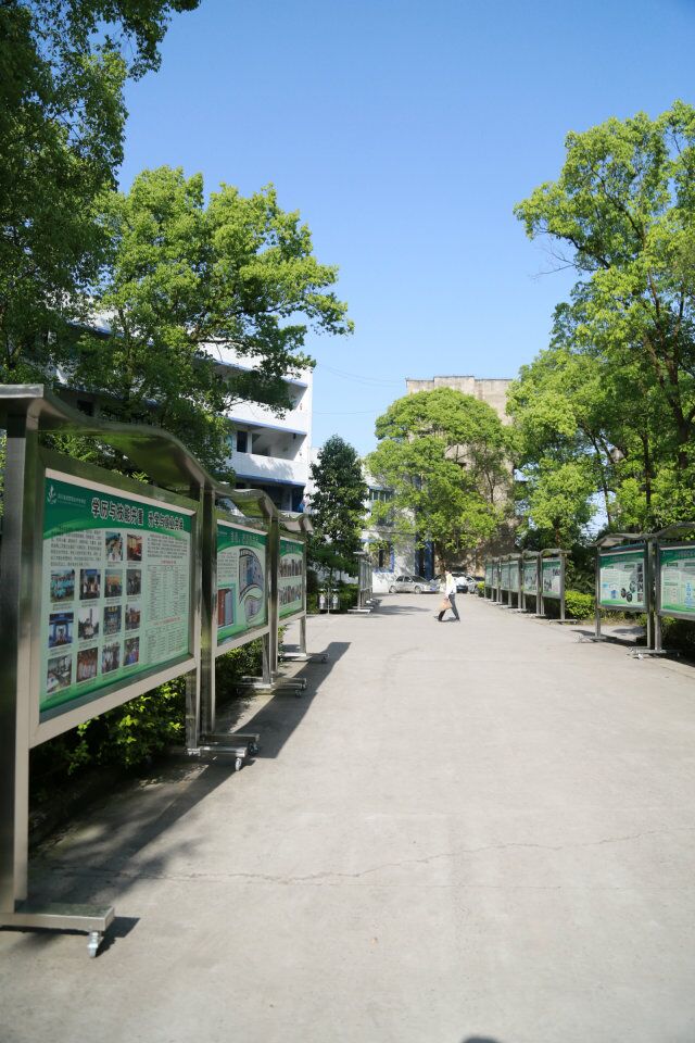 四川省武勝職業(yè)中專學(xué)校宿舍環(huán)境、寢室環(huán)境