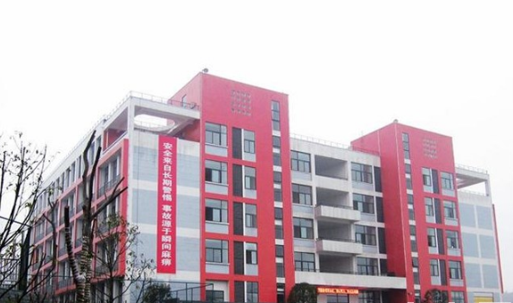 四川省安岳第一職業(yè)技術(shù)學(xué)校宿舍環(huán)境、寢室環(huán)境
