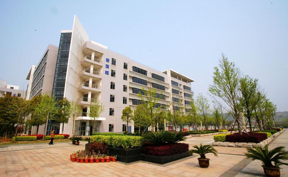 武漢市儀表電子學(xué)校、招生計(jì)劃