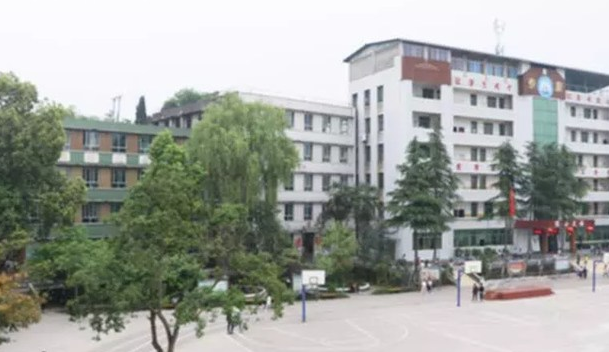 內(nèi)江市泰來職業(yè)學(xué)校