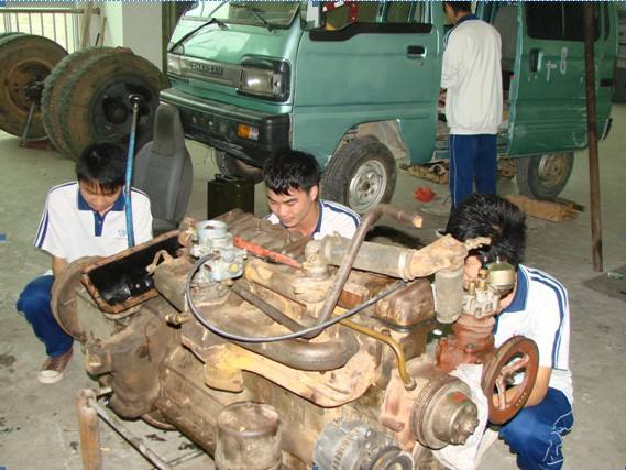 農(nóng)業(yè)機械使用與維護專業(yè)
