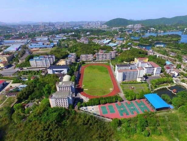 赤壁市職業(yè)教育（集團(tuán)）學(xué)校、招生計(jì)劃