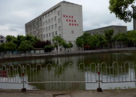 孝感市高級技工學(xué)校環(huán)境圖