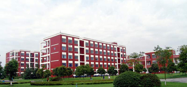 四川托普計(jì)算機(jī)職業(yè)學(xué)校招生要求、學(xué)校招生要求