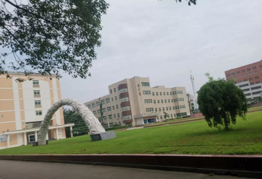南昌理工職業(yè)學(xué)校