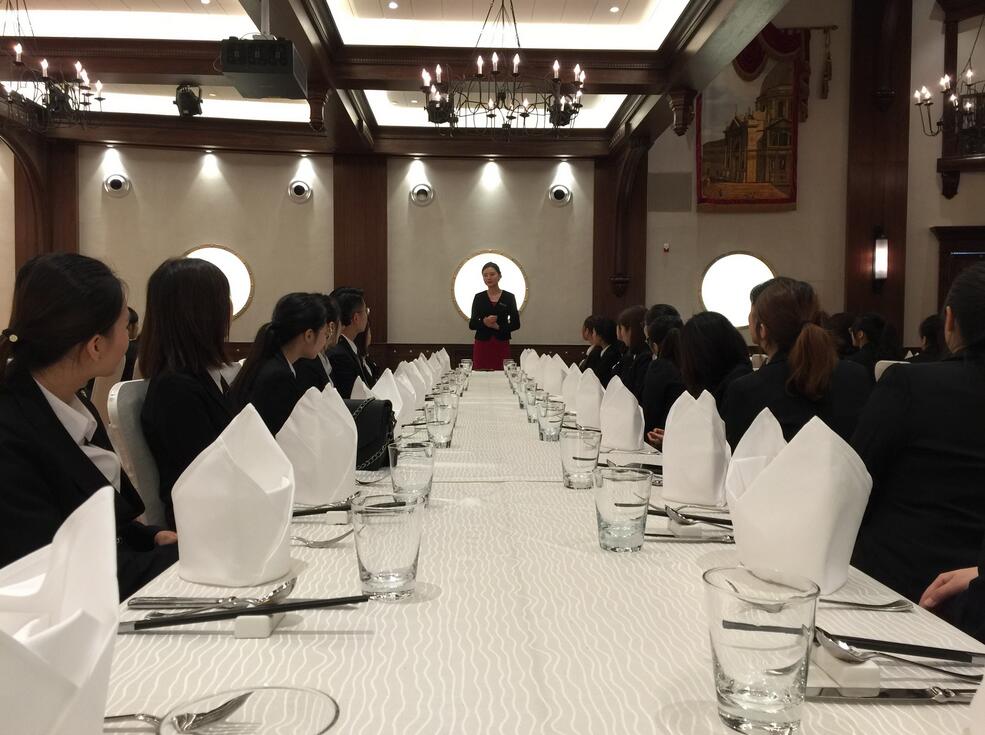 旅游與酒店管理專業(yè)介紹、就業(yè)前景怎么樣