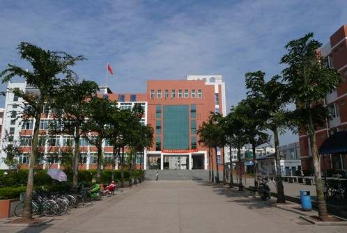 瀘州市電子機(jī)械學(xué)校招生要求、學(xué)校招生要求