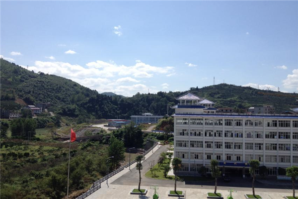 黃石質(zhì)量技術(shù)監(jiān)督學(xué)校怎么樣、好不好