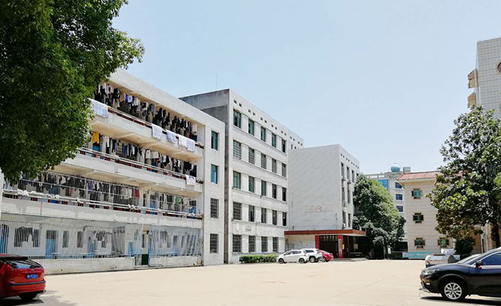 益陽科達(dá)職業(yè)技術(shù)學(xué)校宿舍環(huán)境
