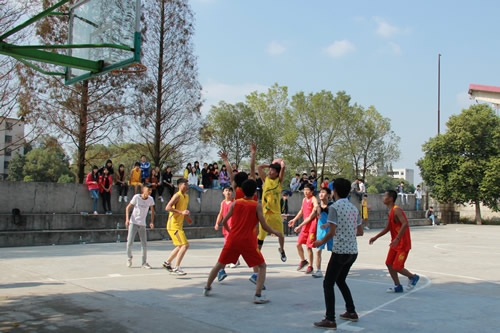 郴州市理工職業(yè)技術(shù)學(xué)校收費(fèi)、資助政策