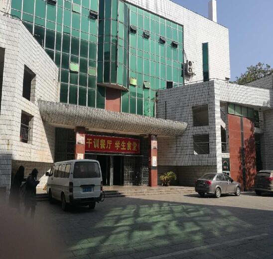 江西贛江技工學(xué)校招生分?jǐn)?shù)、招生對象