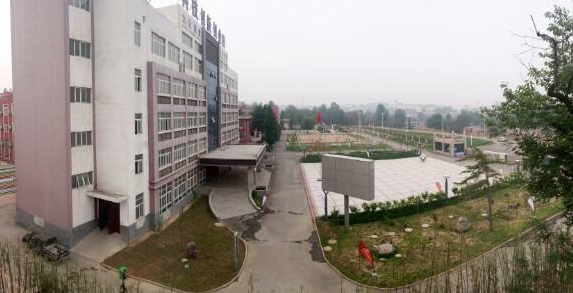 商丘工學院