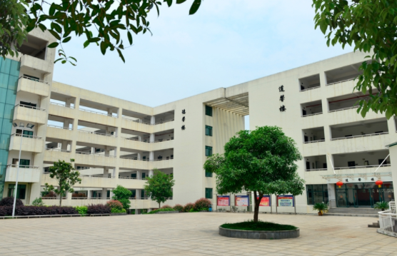 長(zhǎng)沙藝術(shù)實(shí)驗(yàn)學(xué)校與長(zhǎng)沙幼兒師范高等?？茖W(xué)校是什么關(guān)系