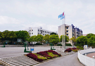 長沙市望城區(qū)職業(yè)中等專業(yè)學(xué)校收費、優(yōu)惠政策