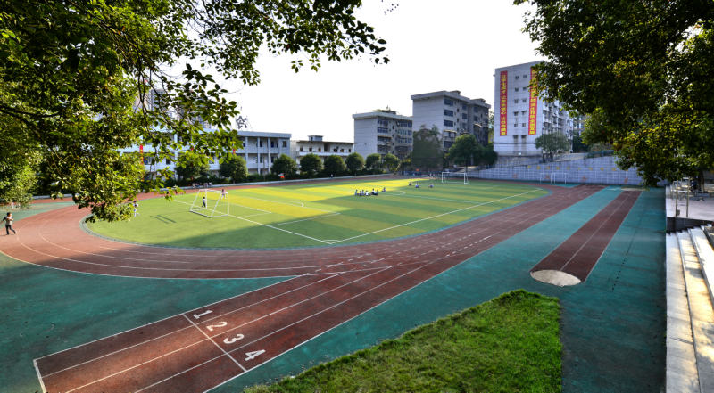 冷水江市高級技工學校報名須知、資助政策