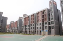 長沙汽車工業(yè)學校收費、資助政策