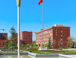湖南省工業(yè)貿(mào)易學(xué)校環(huán)境 