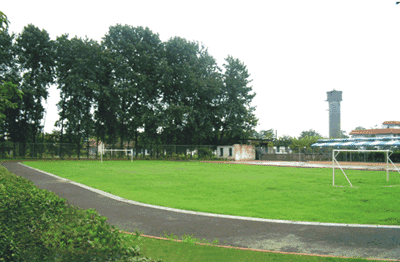 四川大學(xué)附設(shè)華西衛(wèi)生學(xué)校報名條件、招生對象
