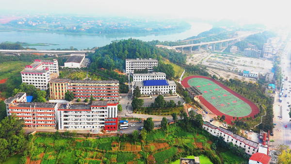 邵陽市交通技工學(xué)校環(huán)境、圖片