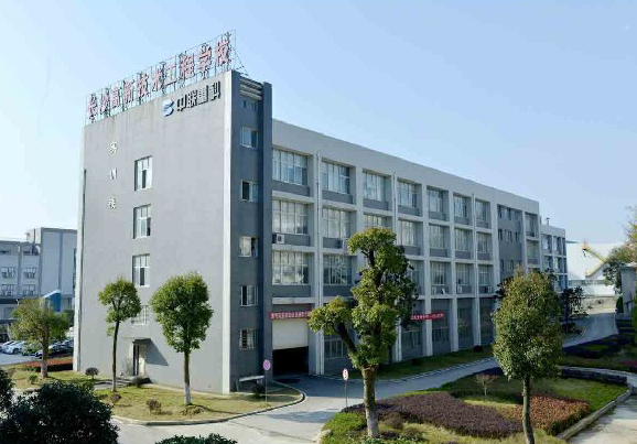 長(zhǎng)沙高新技術(shù)工程學(xué)校環(huán)境圖片