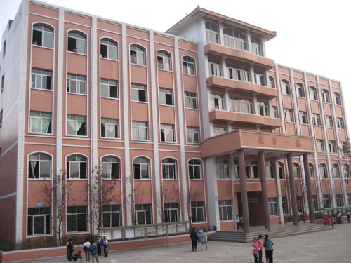 四川省儀隴縣職業(yè)高級(jí)中學(xué)宿舍環(huán)境、寢室環(huán)境