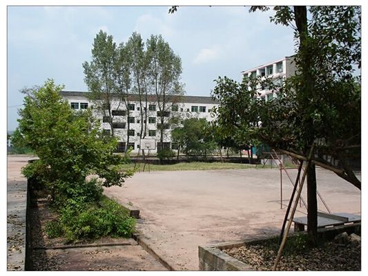 渠縣靜邊職業(yè)中學(xué)招生要求、學(xué)校招生對(duì)象