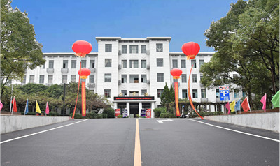 湘潭鋼鐵集團有限公司職業(yè)中等專業(yè)學校簡介、概況