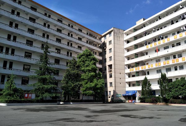 衡陽市瀟湘衛(wèi)生中等專業(yè)學(xué)校宿舍環(huán)境