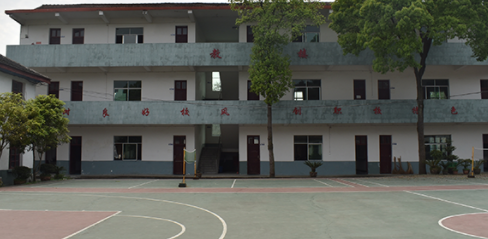 懷化市新華職業(yè)學(xué)校環(huán)境圖片