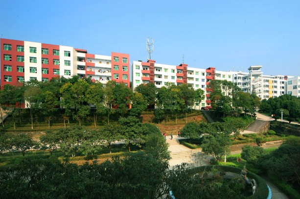四川省射洪縣職業(yè)中專學校