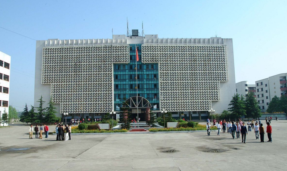 四川省信息通信學(xué)校招生要求、學(xué)校招生對(duì)象