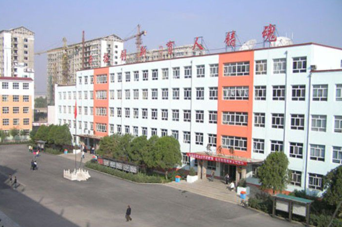 山西省雁北煤炭工業(yè)學(xué)校招生要求、學(xué)校招生對象