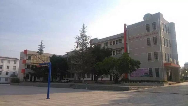 巍山縣職業(yè)高級中學(xué)開設(shè)專業(yè)、有哪些專業(yè)