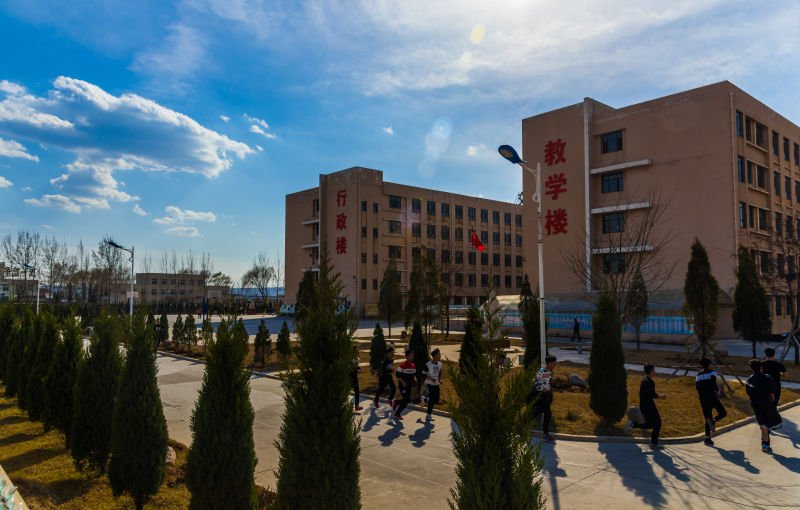 晉城市華洋職業(yè)中學校