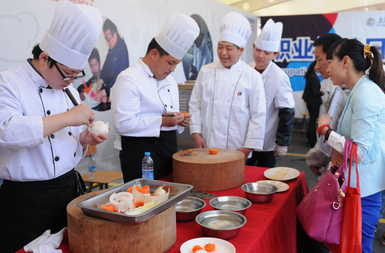 上海市工程技術(shù)管理學(xué)校開設(shè)專業(yè)、有哪些專業(yè)