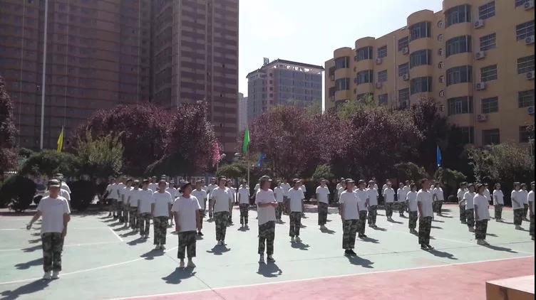 西安市導(dǎo)游禮儀職業(yè)學(xué)校