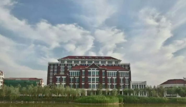 天津市東麗區(qū)職業(yè)教育中心學(xué)校環(huán)境、學(xué)校圖片