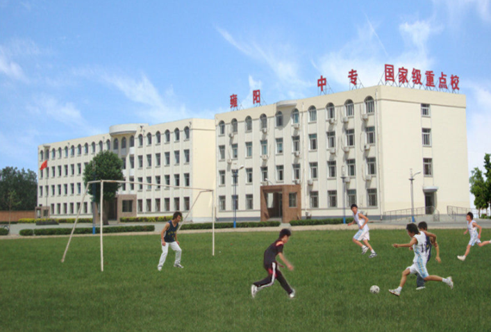 天津市雍陽(yáng)中等專業(yè)學(xué)校環(huán)境、學(xué)校圖片