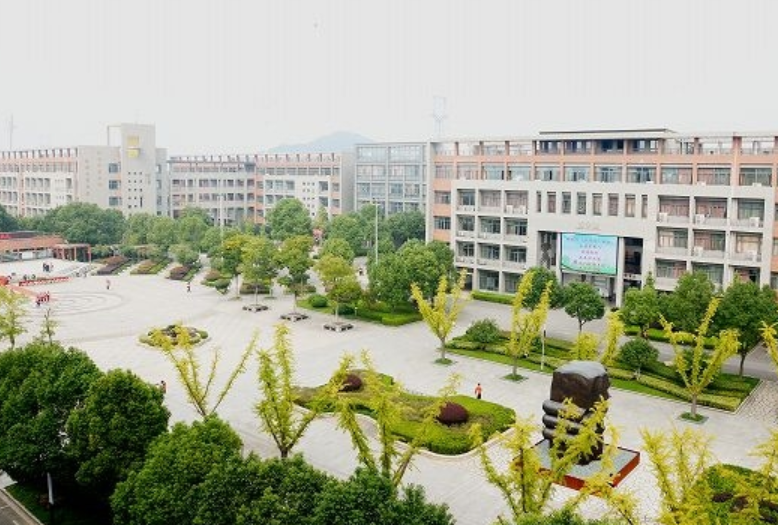 紹興市中等專業(yè)學(xué)校環(huán)境、學(xué)校圖片