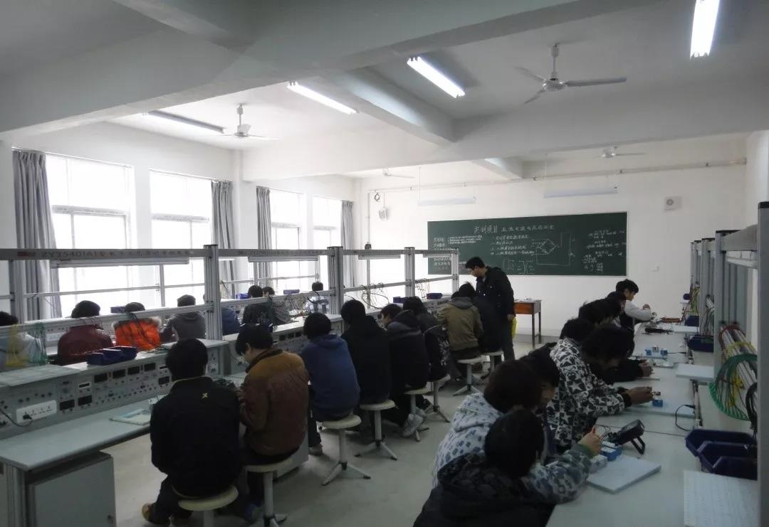 紫陽縣職教中心