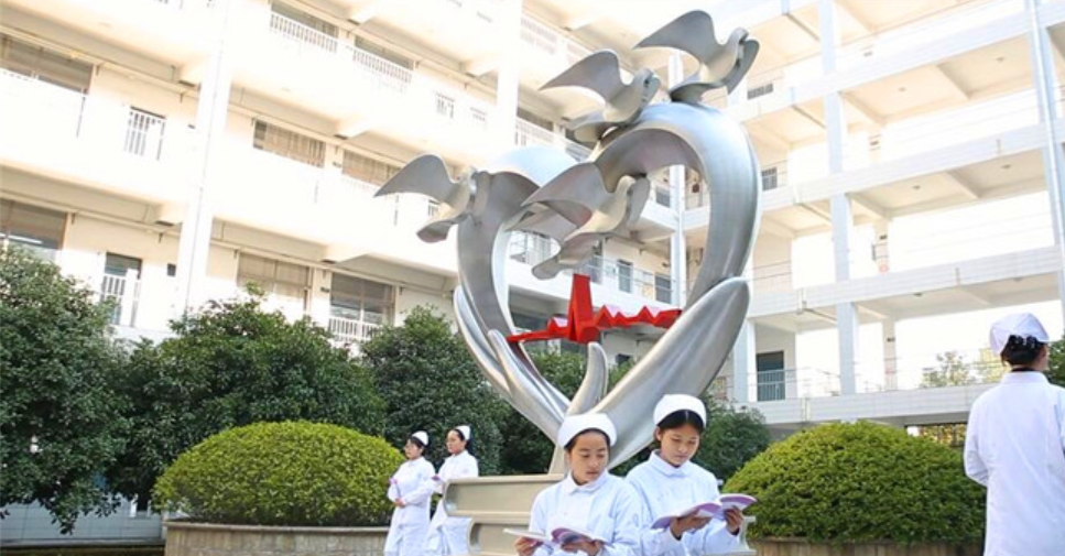 湖州中等衛(wèi)生專業(yè)學校環(huán)境、學校圖片