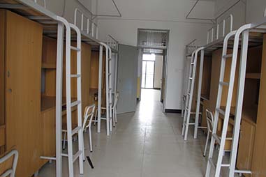福建省船舶工程技術學校宿舍環(huán)境、寢室環(huán)境