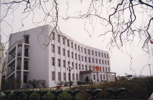 遼寧省勞動經(jīng)濟(jì)學(xué)校
