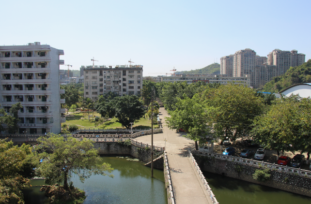 廣西商業(yè)學(xué)校