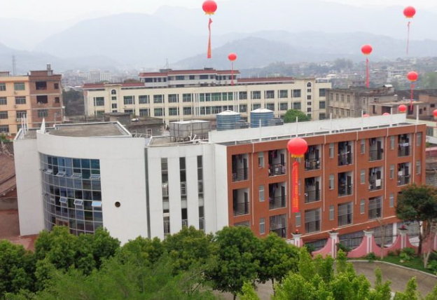 安溪茶業(yè)職業(yè)技術(shù)學校