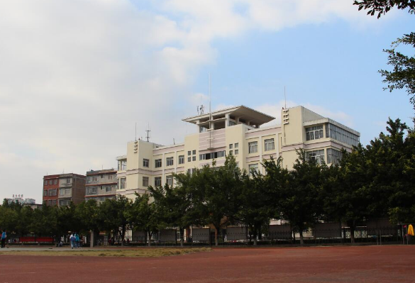 玉林市衛(wèi)生學校